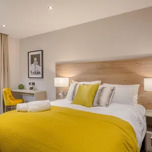4* Aparthotel Dwell Living